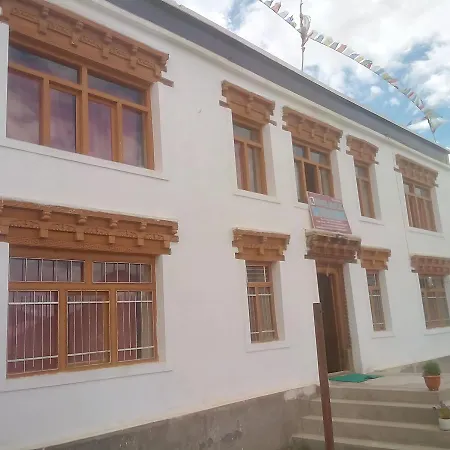 Rigyal Hotel Padam